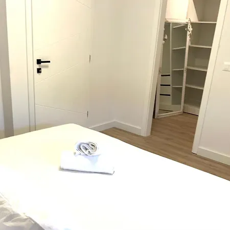 Villa Zara365 *