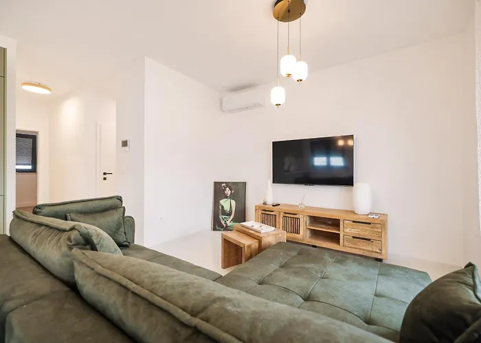 Zara365 * زادار