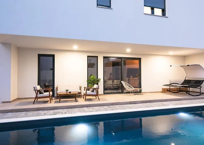 Zara365 فيلة زادار